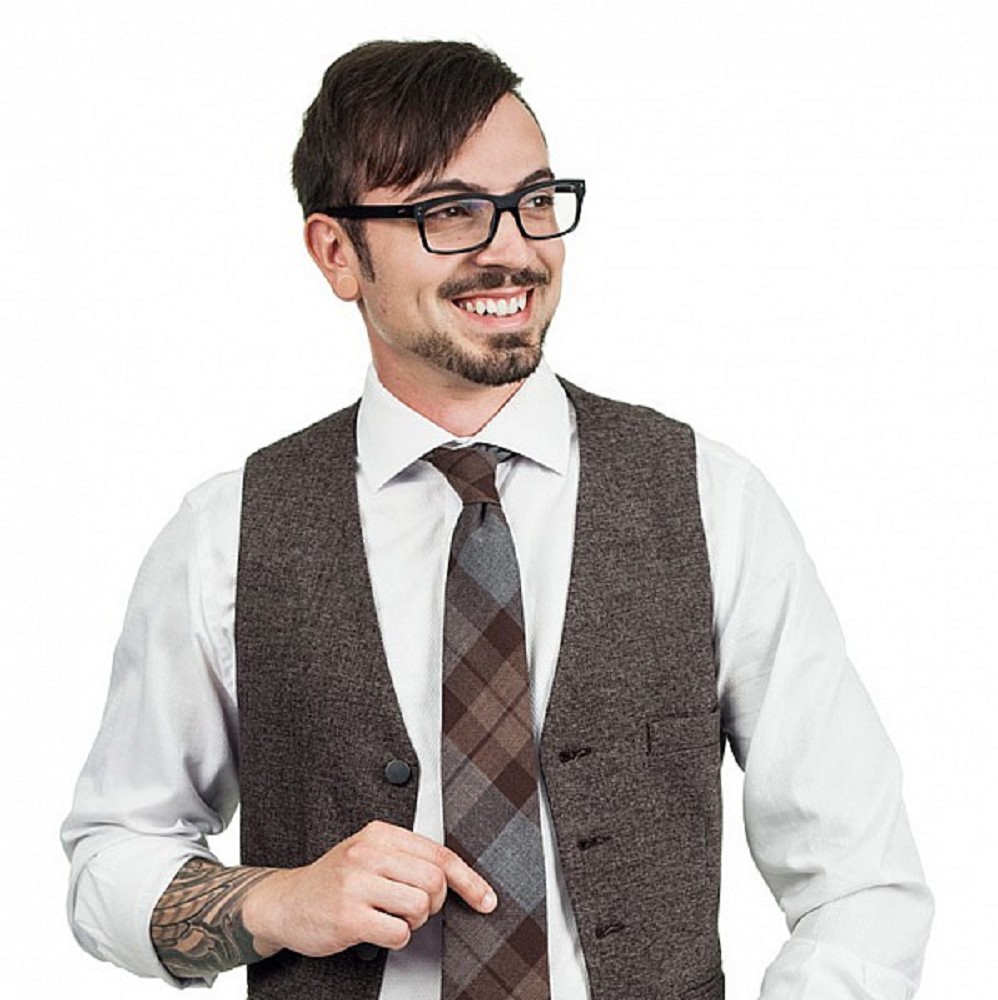 Outlander Tie