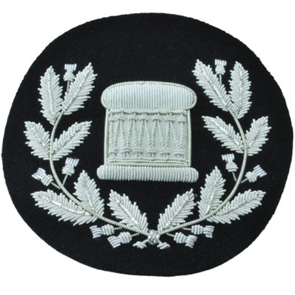 Drum-Major-Badge Silver on black