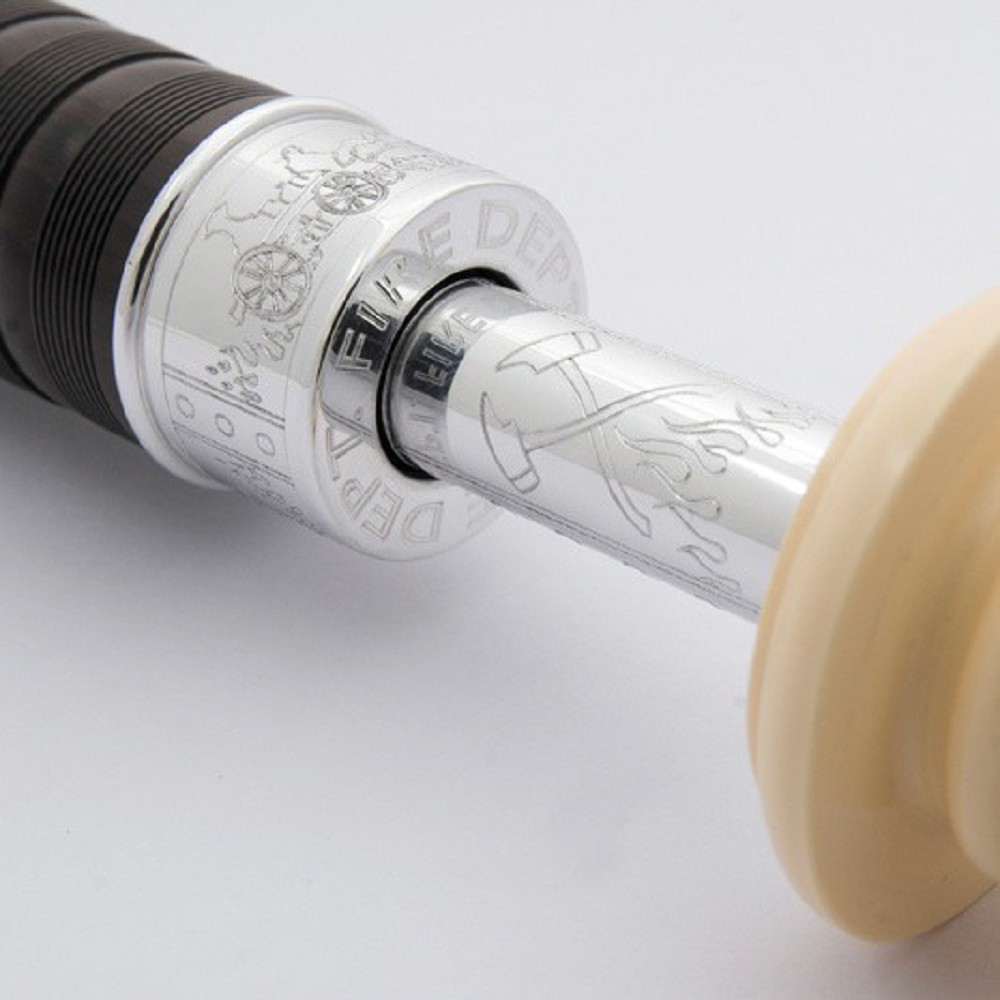 McCallum AB4 DELUX Blackwood Bagpipe - Thistle