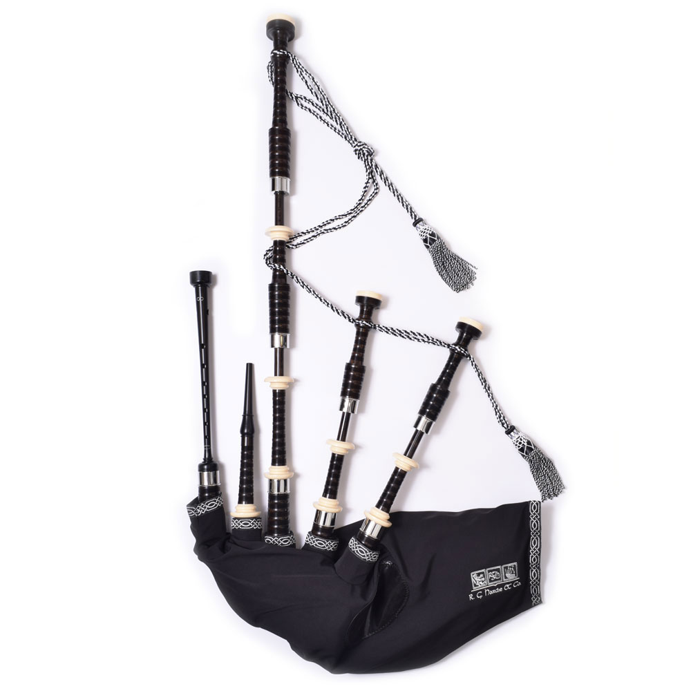 R.G. Hardie RGH02 Blackwood Bagpipes