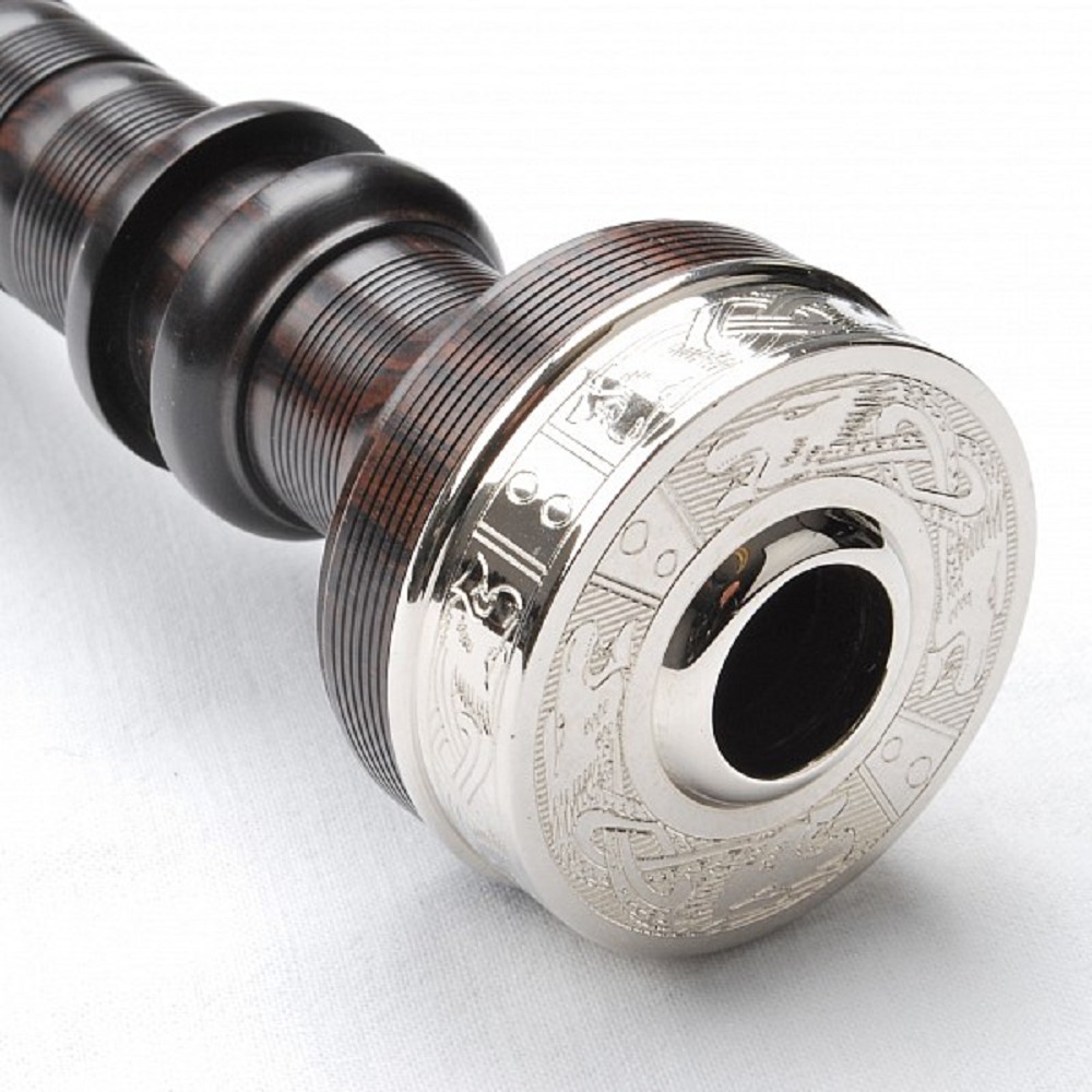McCallum AB4 DELUX Blackwood Bagpipe - Thistle