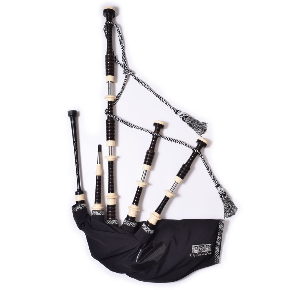 R.G. Hardie RGH03 Blackwood Bagpipe