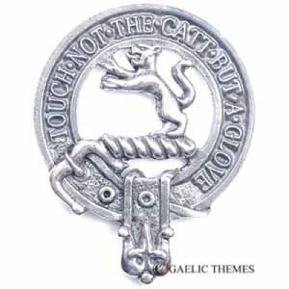 Cap Badge, Clan Chattan